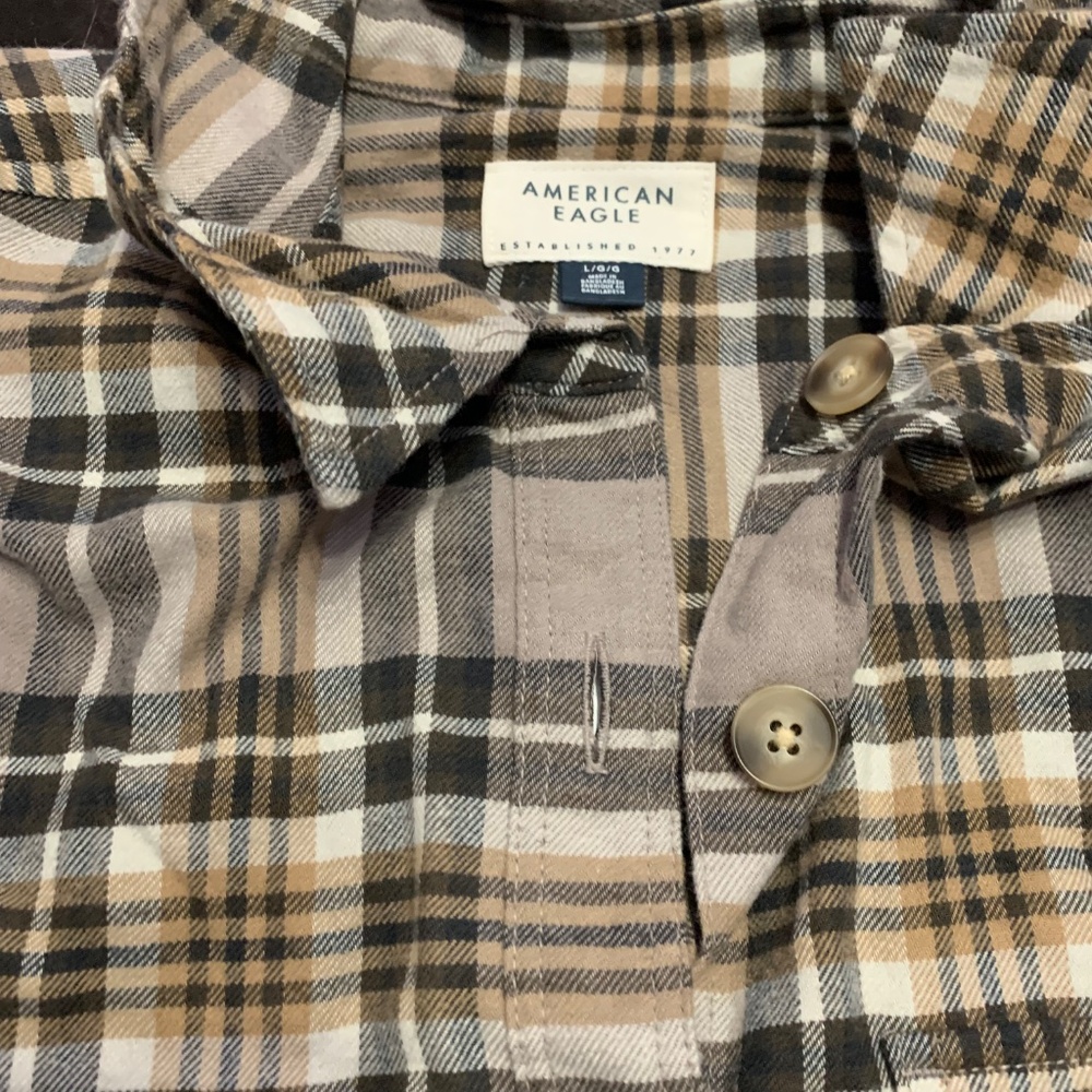 American eagle button down - Picture 2 of 3